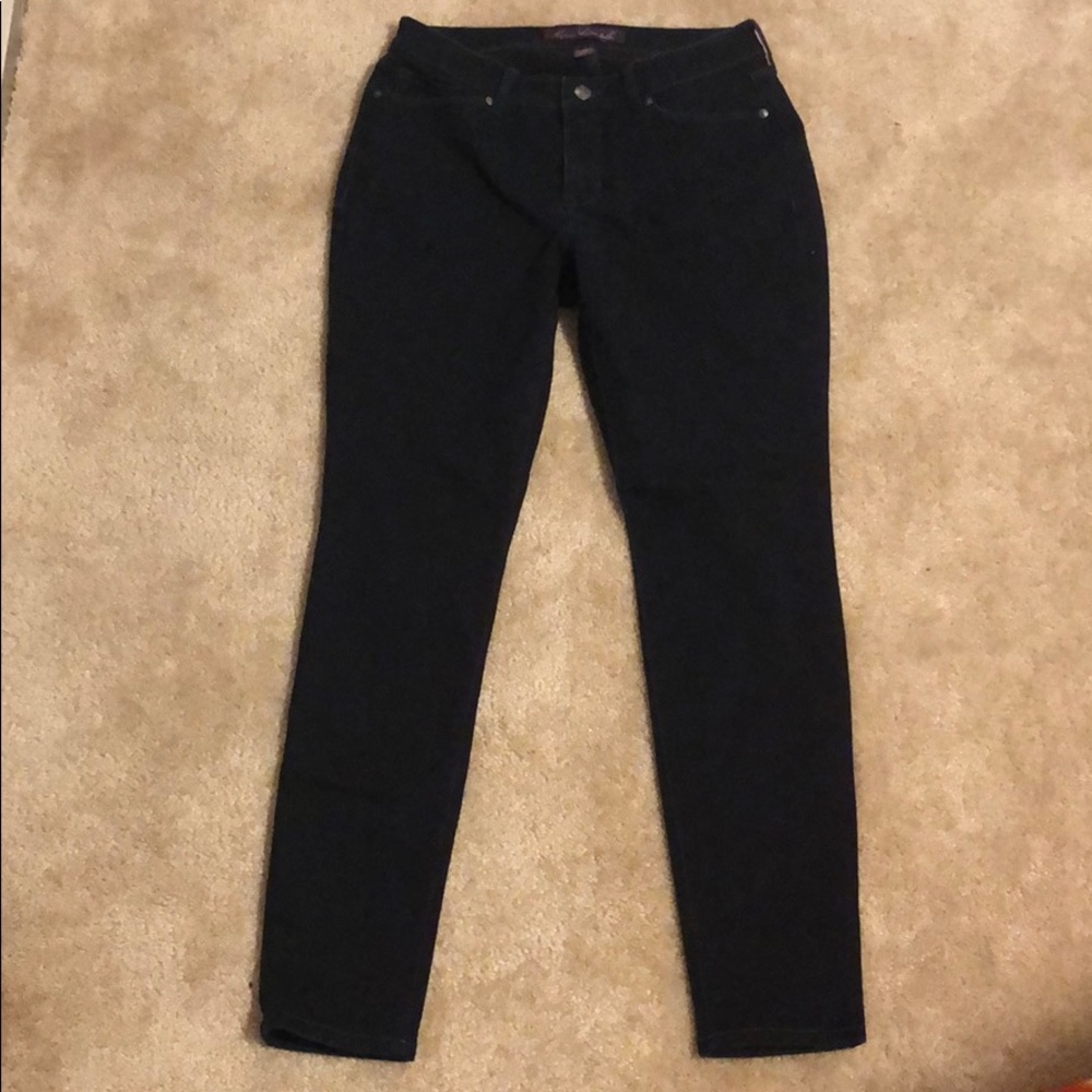 Gloria Vanderbilt jeans